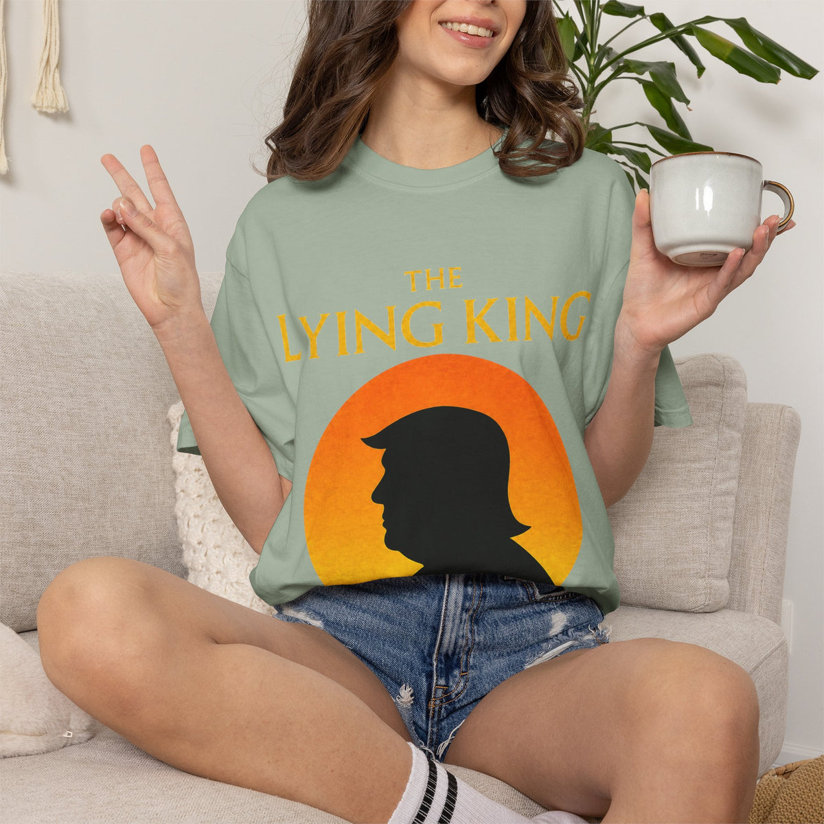 The Lying King Political Satire Comfort Colors T-Shirt