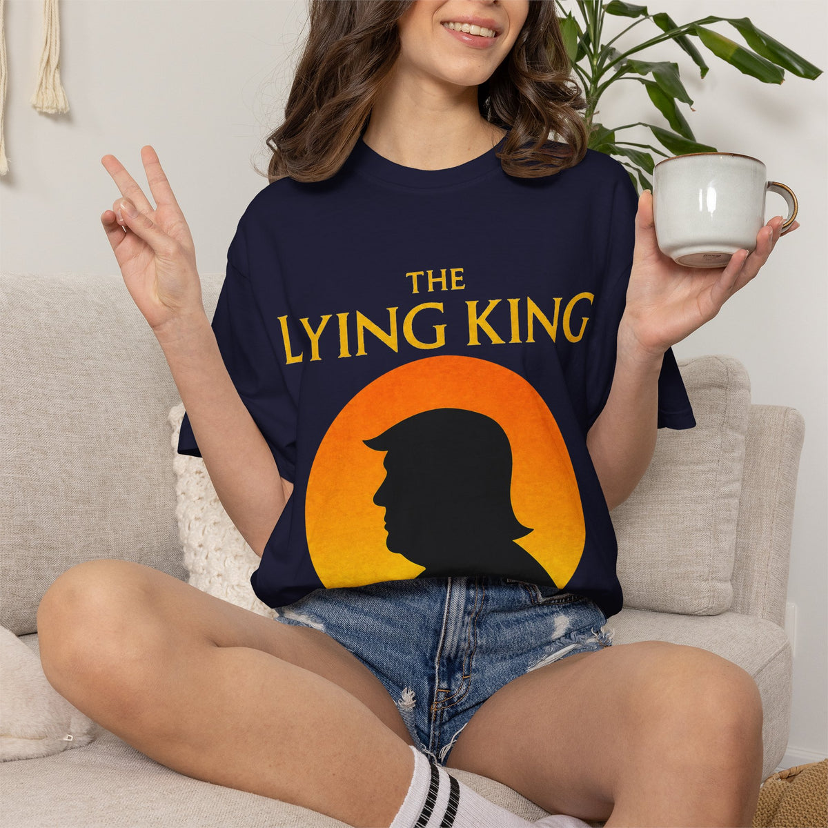 The Lying King Political Satire Comfort Colors T-Shirt
