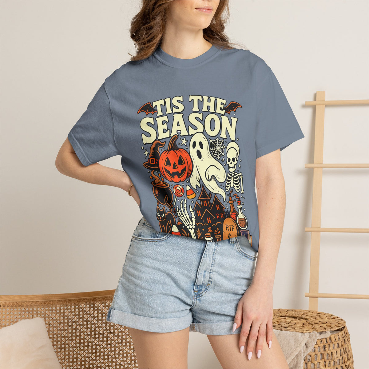Tis the Season Spooky Halloween Comfort Colors Graphic Tee