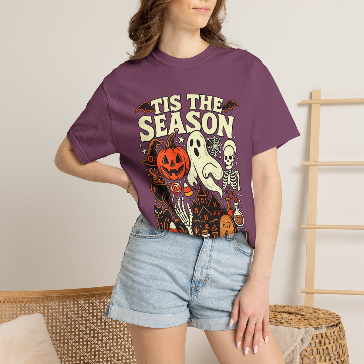 Tis the Season Spooky Halloween Comfort Colors Graphic Tee