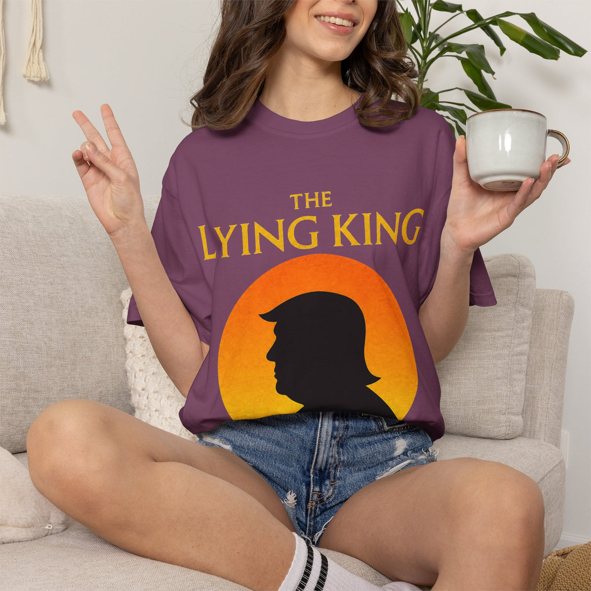 The Lying King Political Satire Comfort Colors T-Shirt