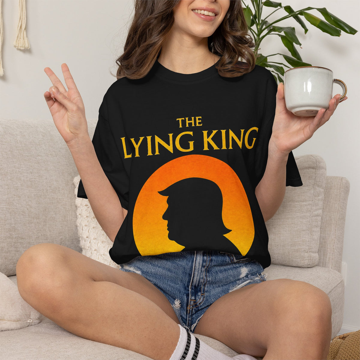The Lying King Political Satire Comfort Colors T-Shirt