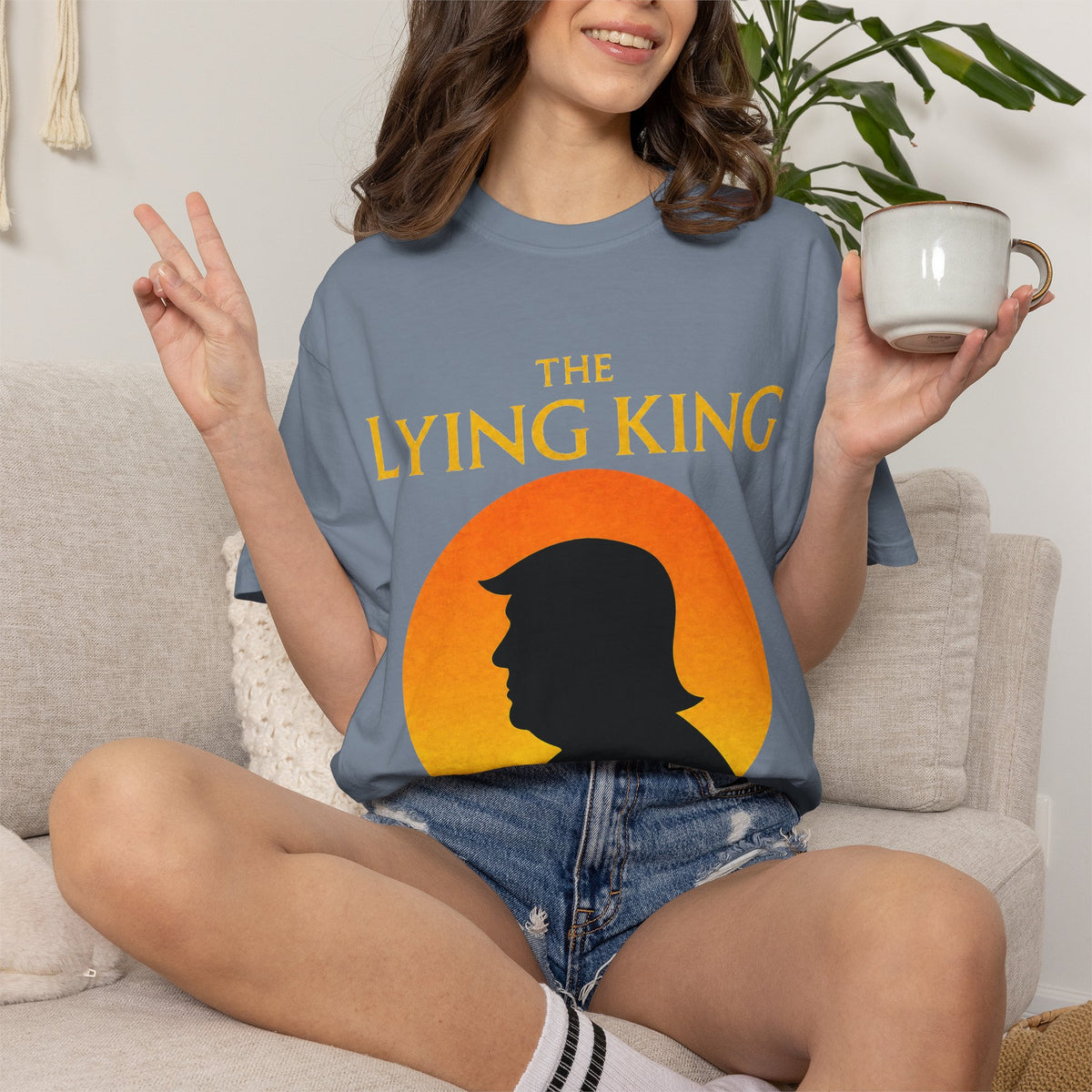 The Lying King Political Satire Comfort Colors T-Shirt