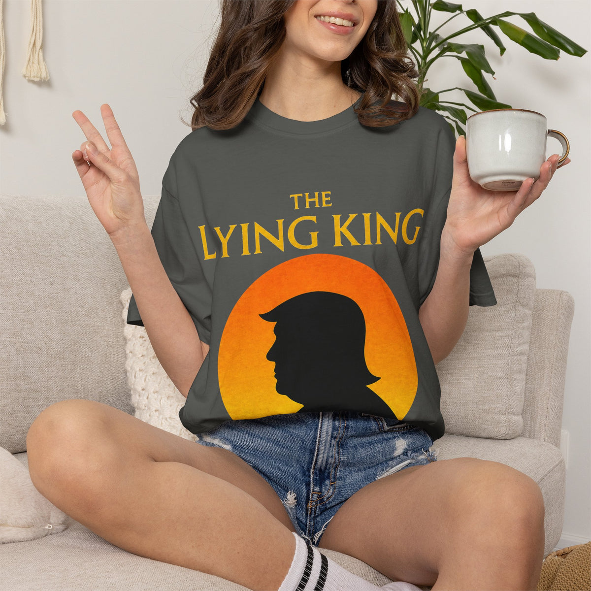 The Lying King Political Satire Comfort Colors T-Shirt